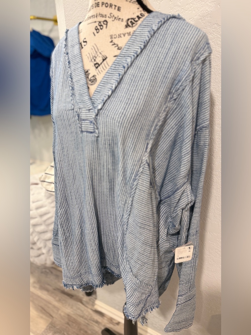 Free People-We The Free-By the Shore Oversize Top-Size Medium-NWT - Picture 7 of 16